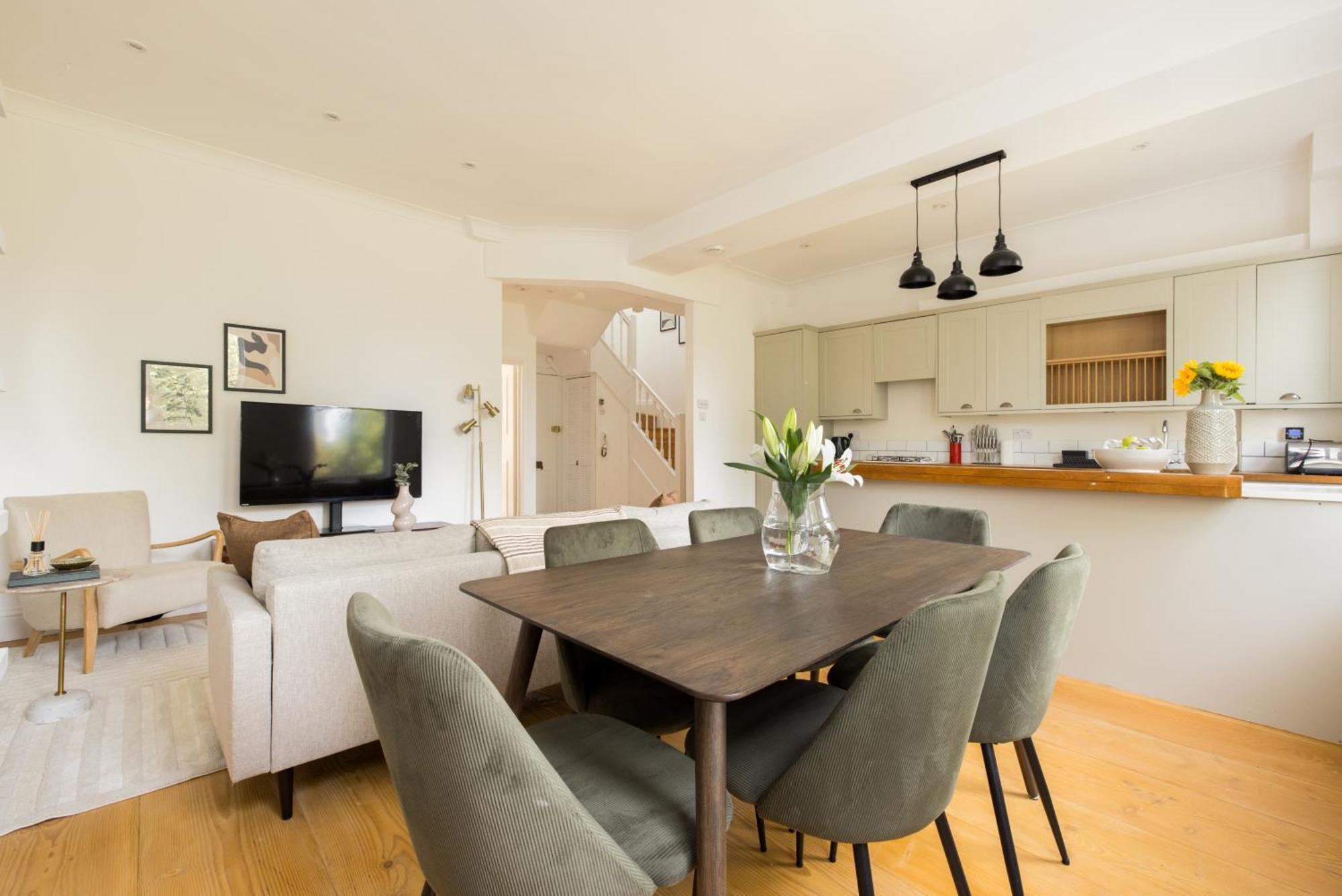 The Philbeach Gardens Place - Lovely 5Bdr Flat With Terrace Лондон Экстерьер фото