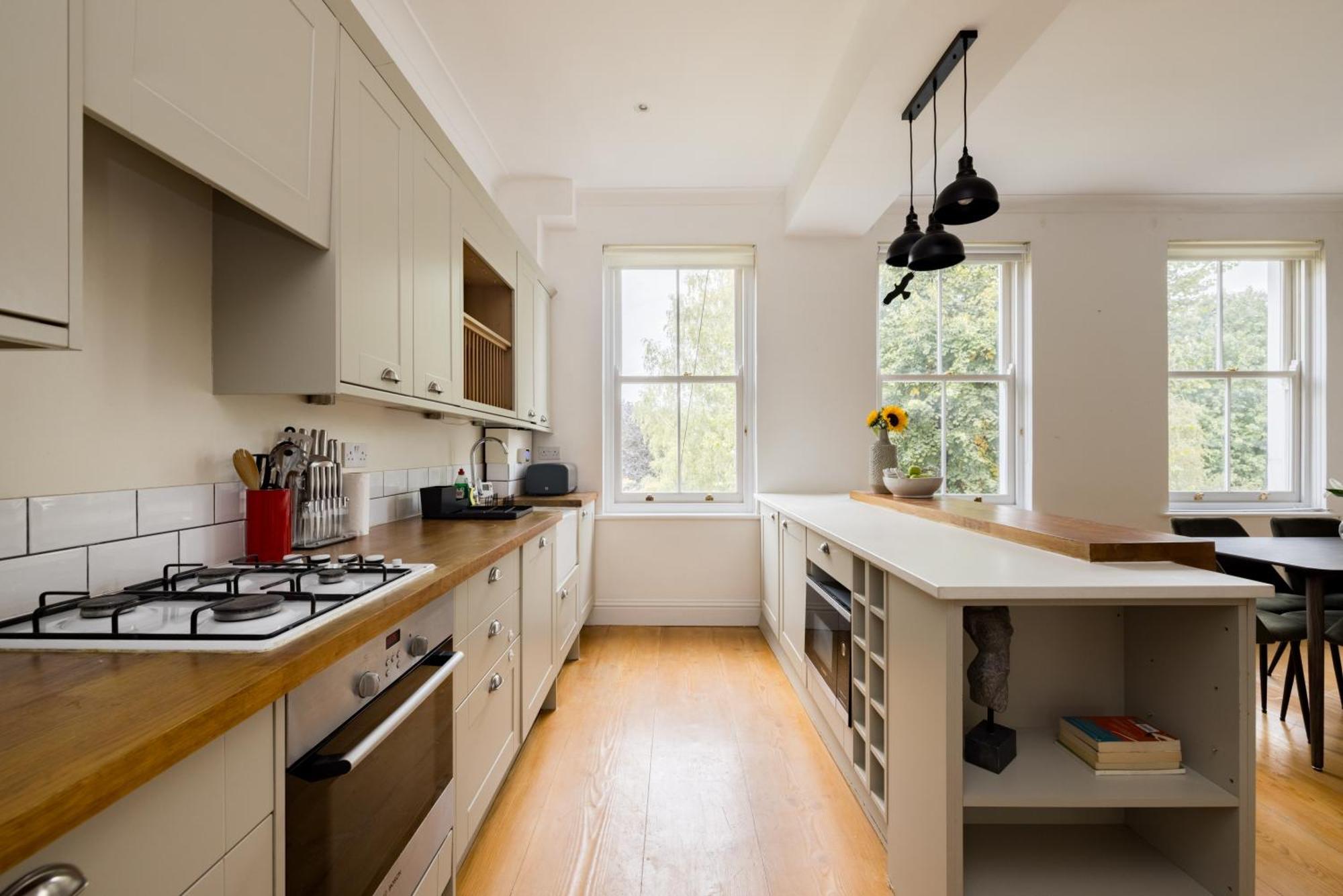 The Philbeach Gardens Place - Lovely 5Bdr Flat With Terrace Лондон Экстерьер фото